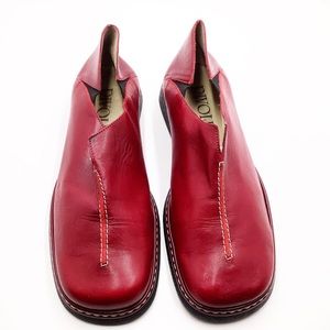 {Rivoli} Leather Slip On